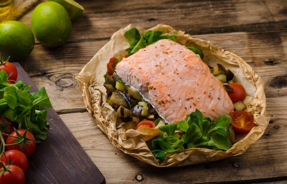 Salmón en papillote con naranja