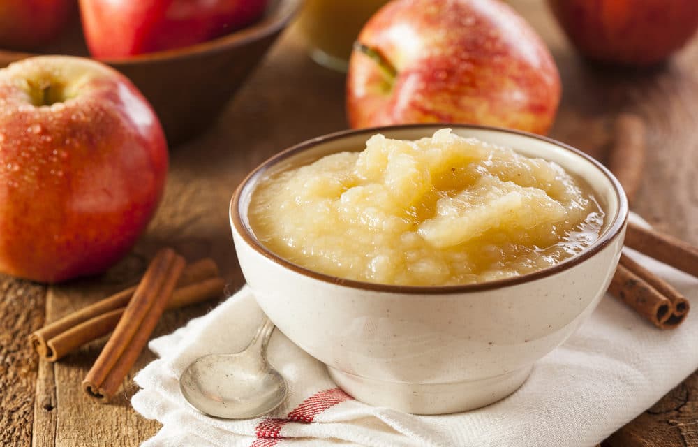 Compota de manzana con limón y canela