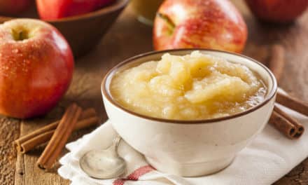 Compota de manzana con limón y canela