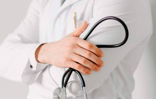 La Fundación Dexeus Mujer premia al Prof. Kypros Nicolaides, pionero mundial de la medicina fetal